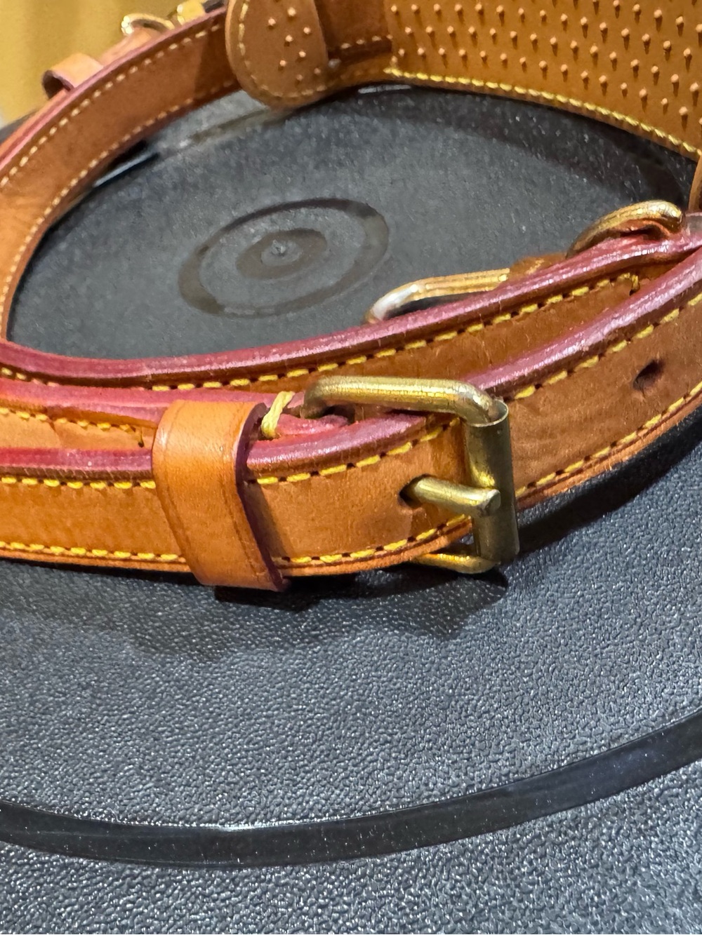 Louis Vuitton Vachetta Shoulder Strap with COA - Picture 7 of 9